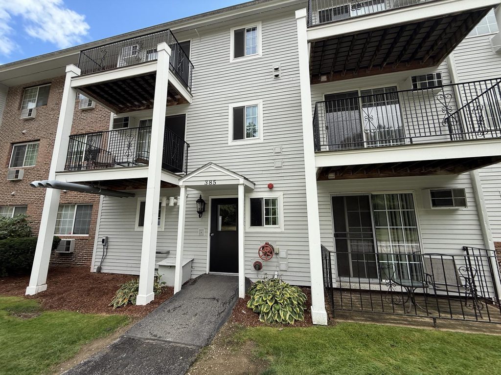Park View Hills Condominiums