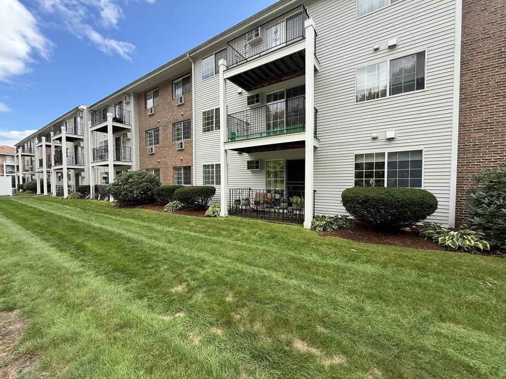 Park View Hills Condominiums